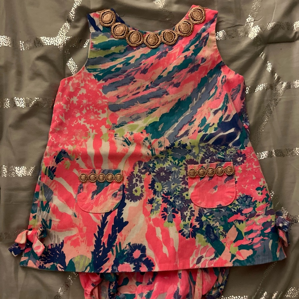 Lily Pulitzer outfit